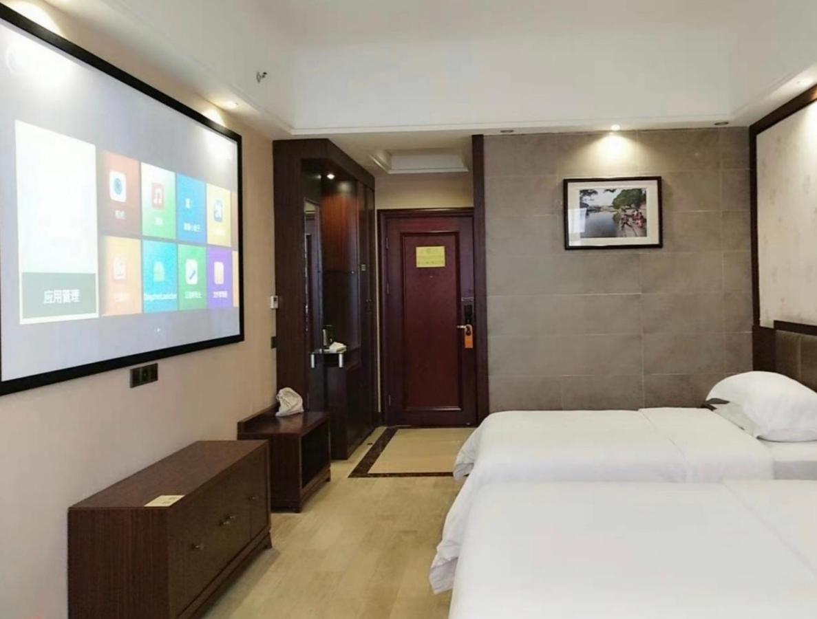 Vienna International Hotel Jieyang Chaoshan Airport Экстерьер фото