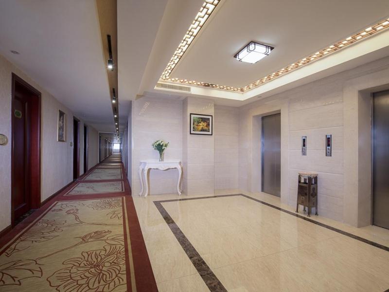 Vienna International Hotel Jieyang Chaoshan Airport Экстерьер фото