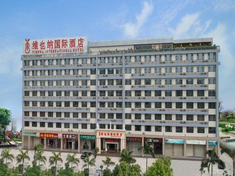 Vienna International Hotel Jieyang Chaoshan Airport Экстерьер фото